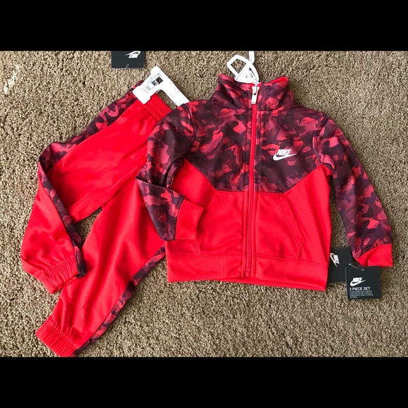 boys nike camo tracksuit